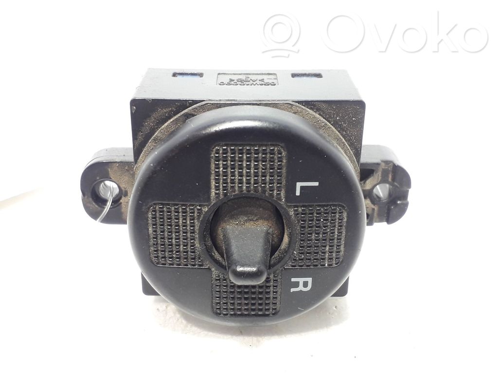 KIA Rio Wing mirror switch 