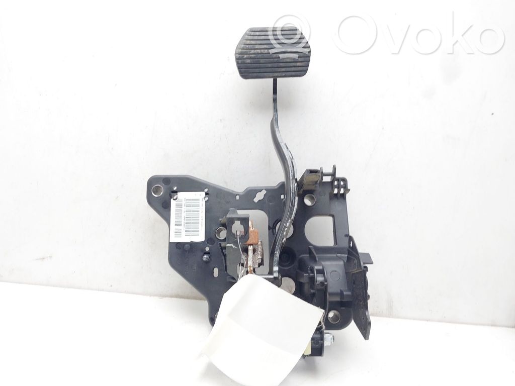 Peugeot 508 Pedal de embrague