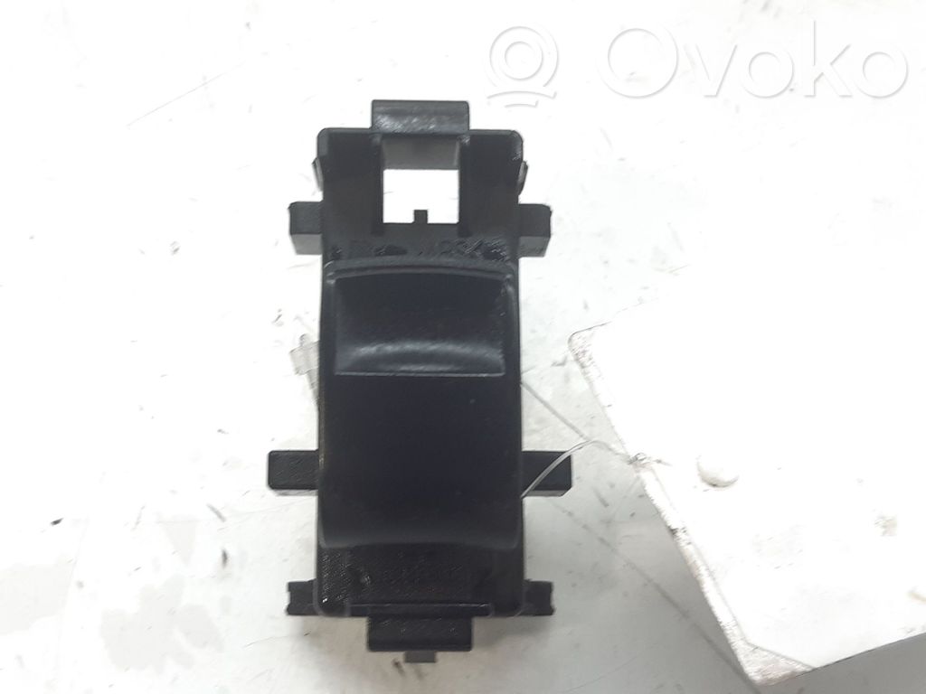 Toyota Corolla E140 E150 Electric window control switch 