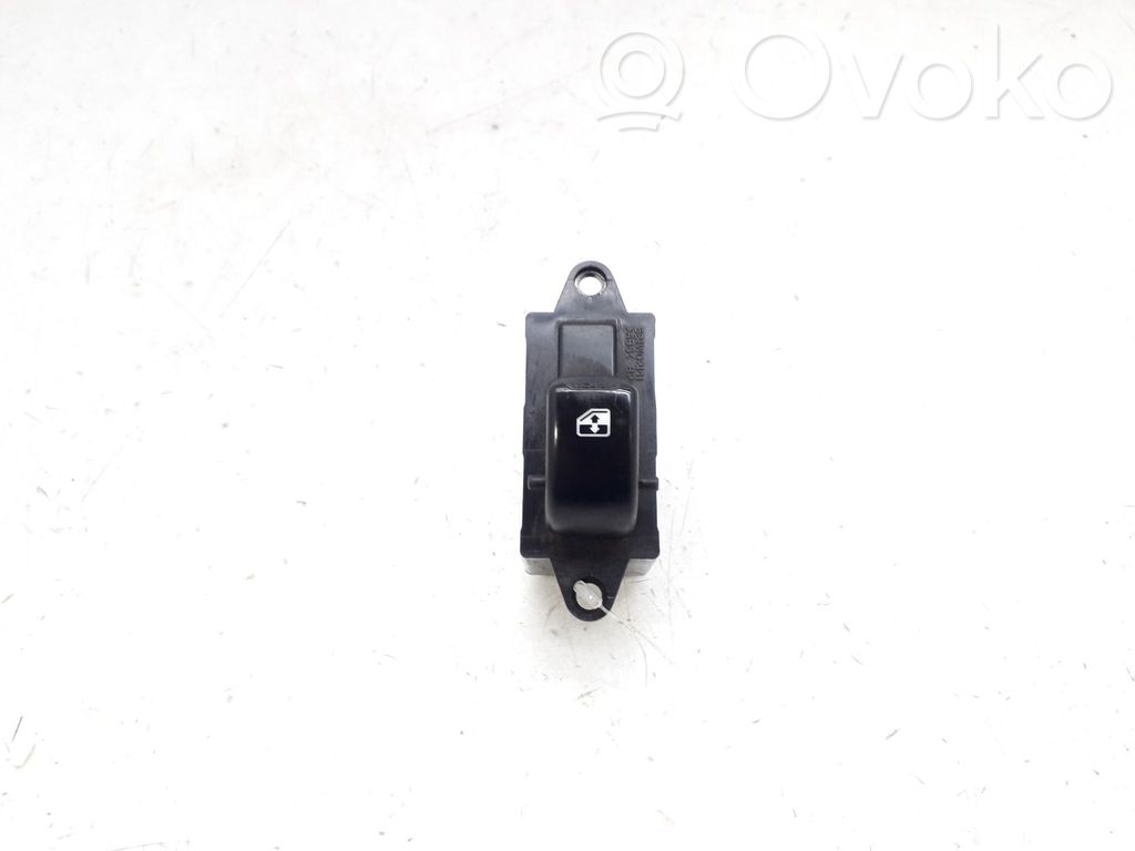 Chevrolet Tacuma Electric window control switch 