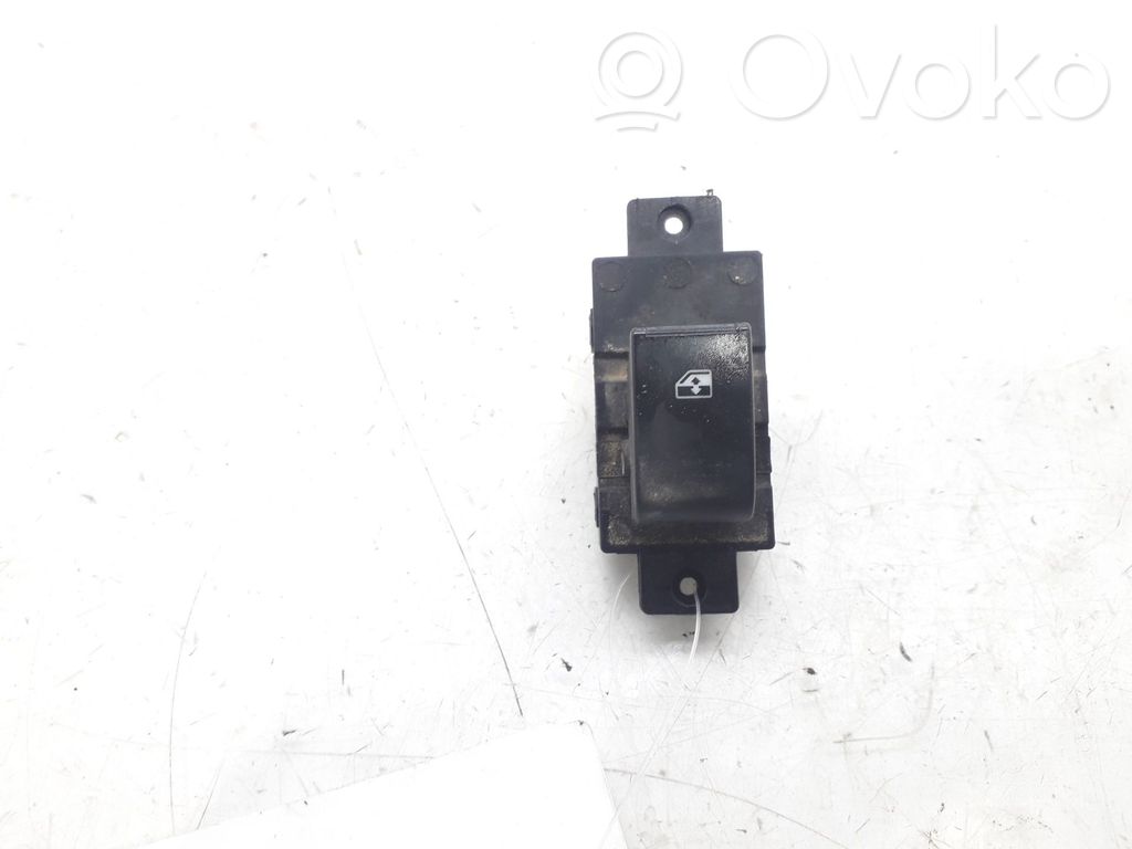 Opel Antara Interruptor del elevalunas eléctrico 