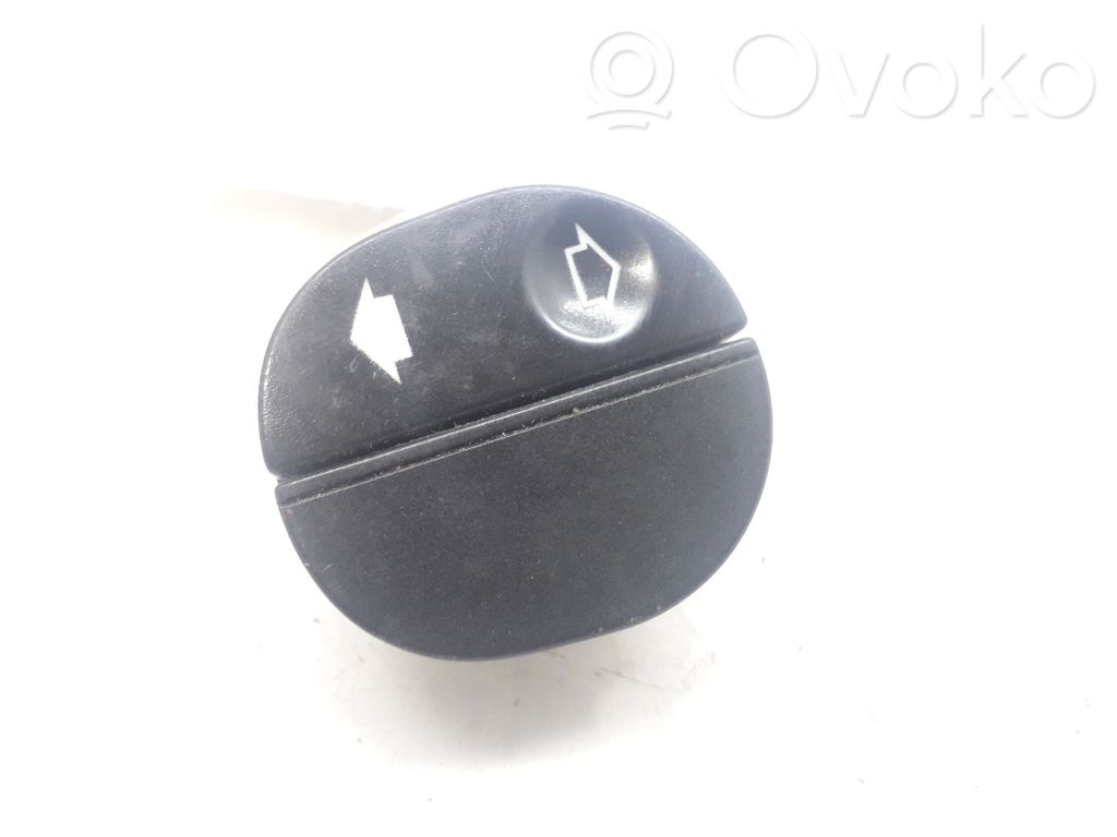 Ford Fiesta Electric window control switch 