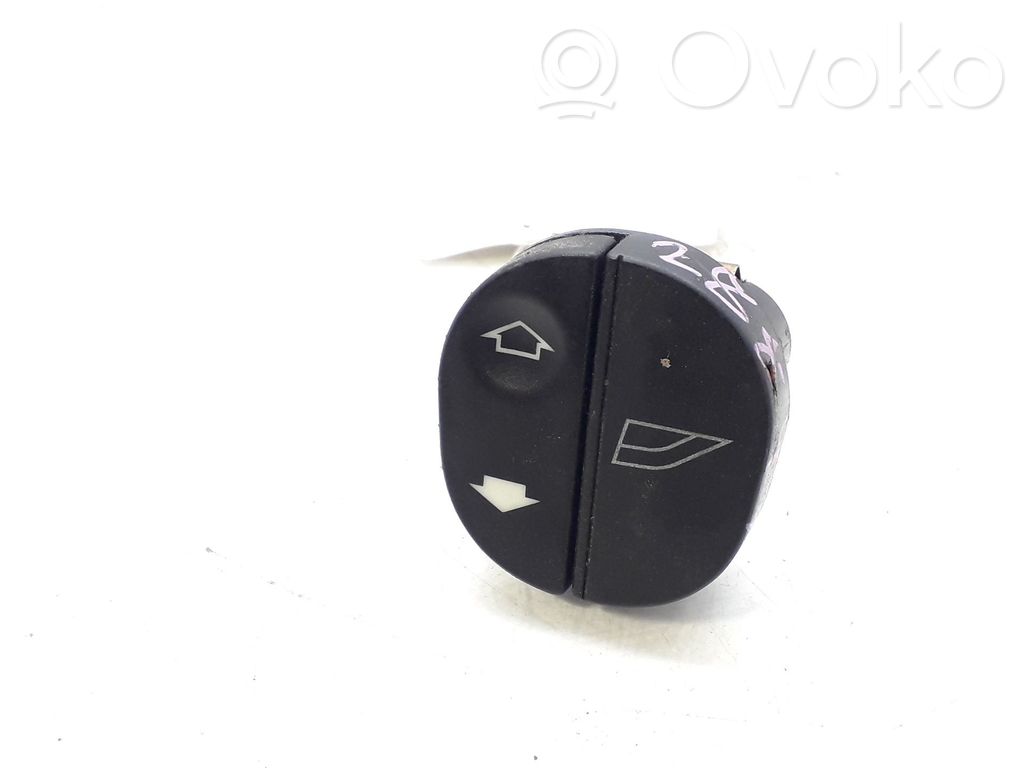 Ford Fiesta Electric window control switch 