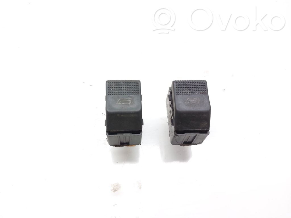 Audi A4 S4 B5 8D Interruttore di controllo dell’alzacristalli elettrico 