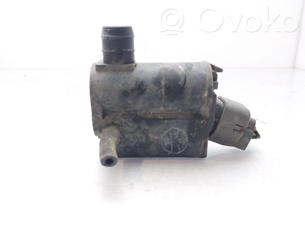 Hyundai Santa Fe Windscreen/windshield washer pump 