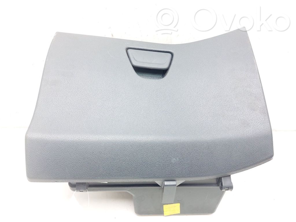 Ford Fiesta Handschuhfach 