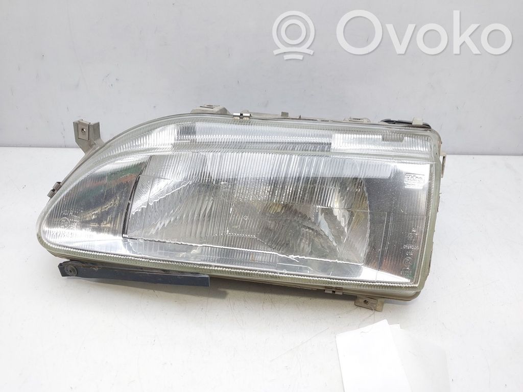 Renault 19 Phare frontale 