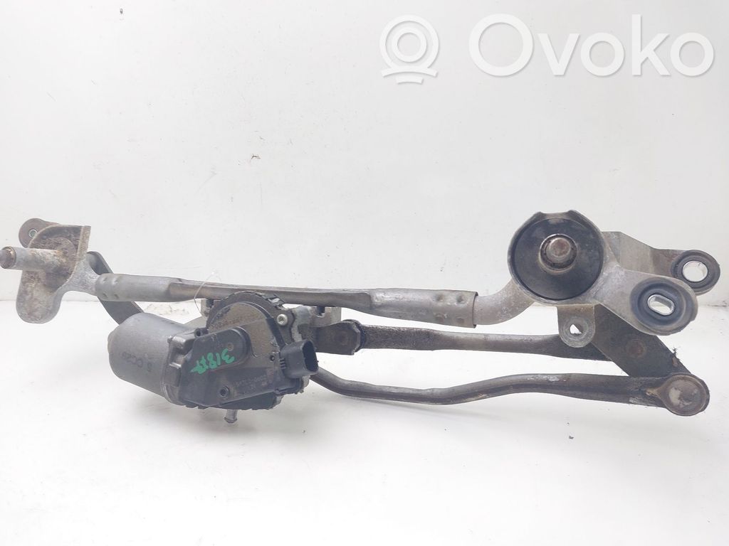 Mazda 5 Front wiper linkage and motor 