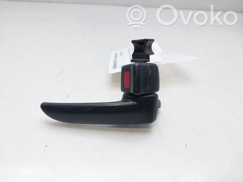Manecilla interna puerta delantera   D35058330E02