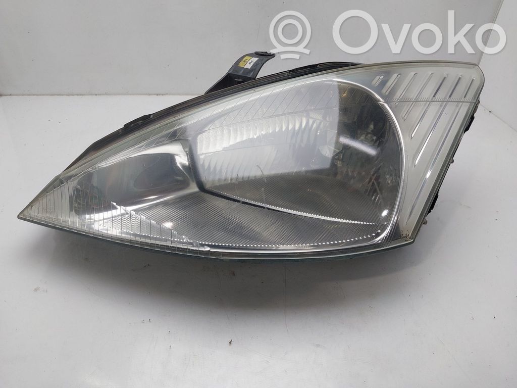 Ford Focus Scheinwerfer 