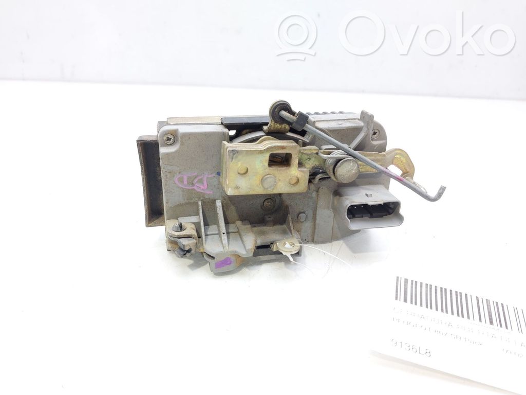 Peugeot 807 Front door lock 