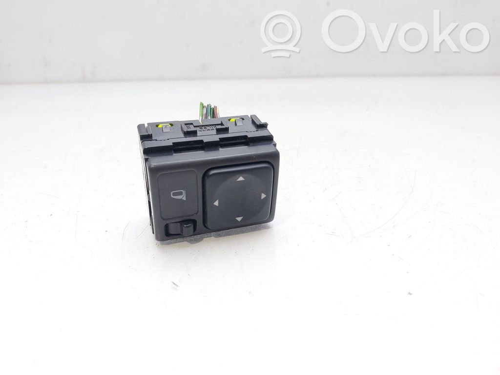 Nissan Note (E11) Wing mirror switch 