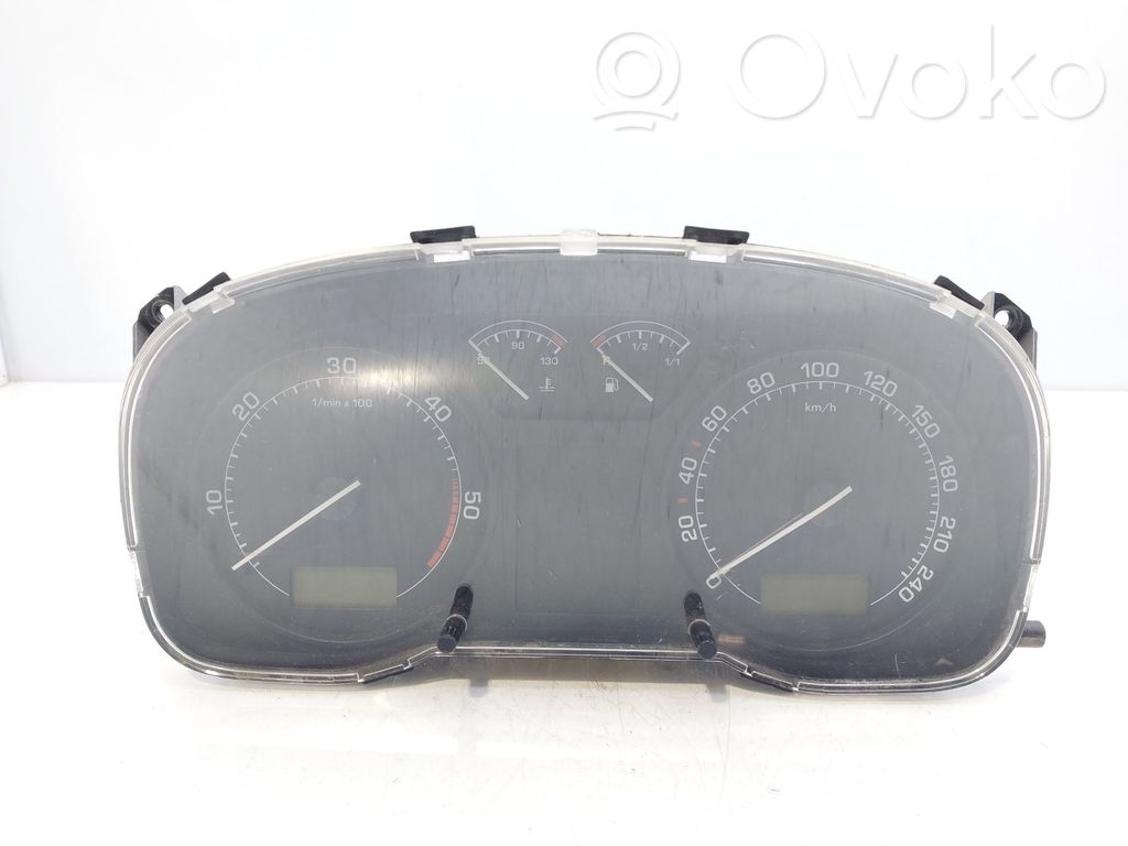 Skoda Octavia Mk2 (1Z) Tachimetro (quadro strumenti)