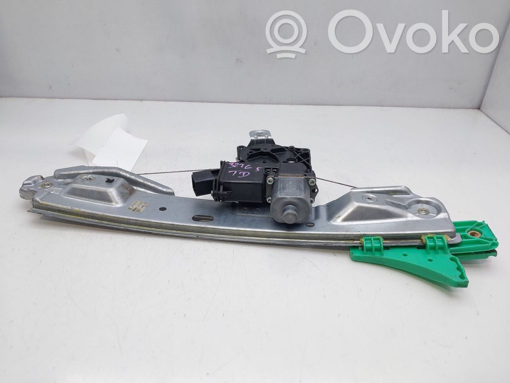 Opel Astra J Regulador manual de la ventanilla trasera 