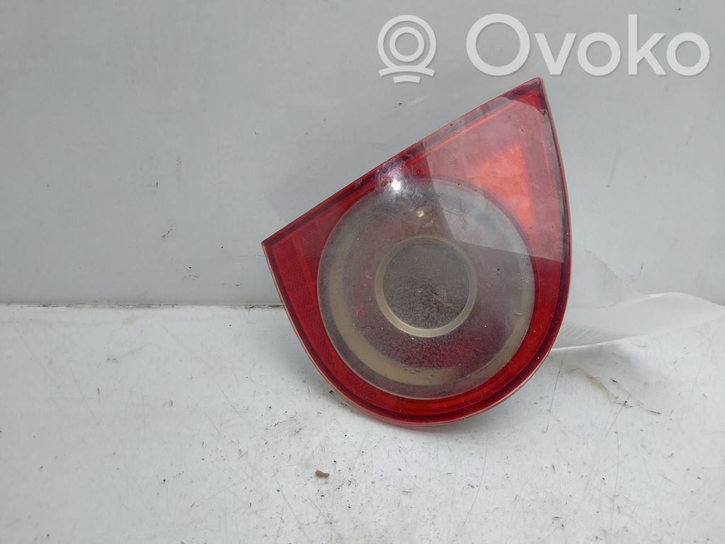 Volkswagen Golf V Takaluukun takavalot 