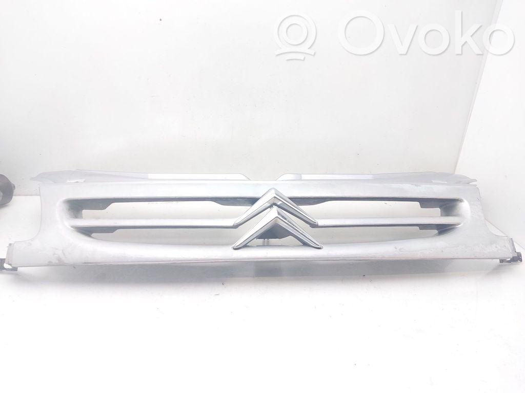 Citroen Berlingo Etusäleikkö 