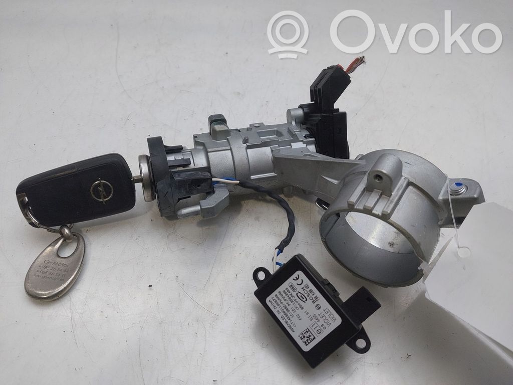 Opel Insignia A Contact aprindere 