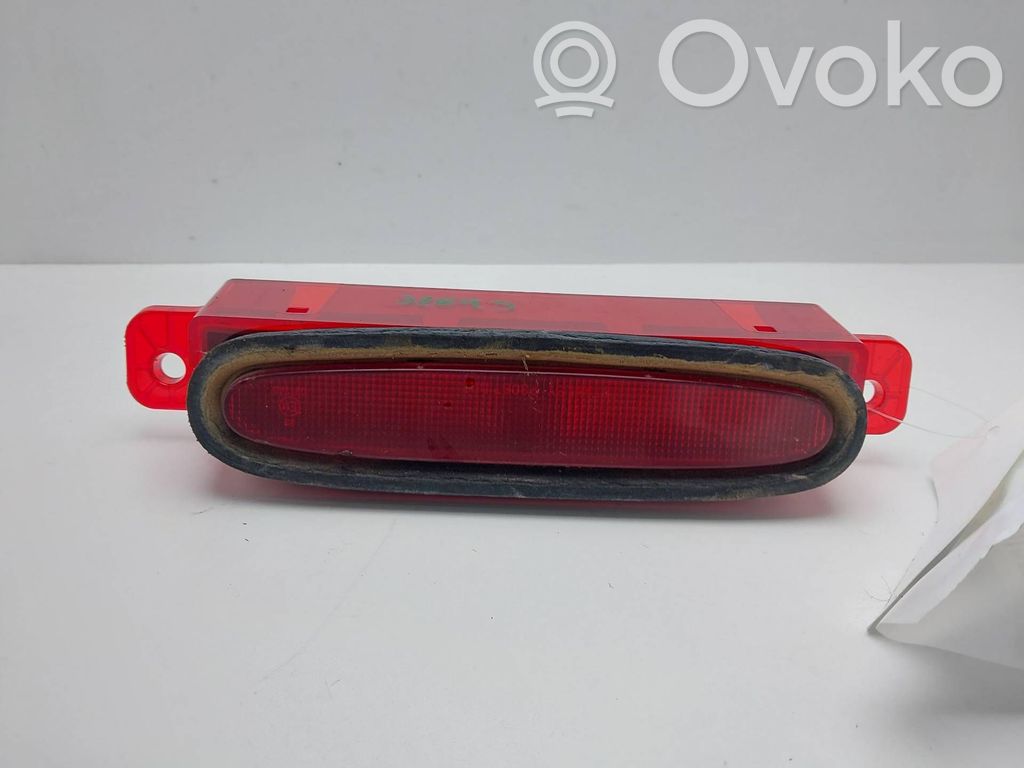 Mazda 3 I Third/center stoplight 