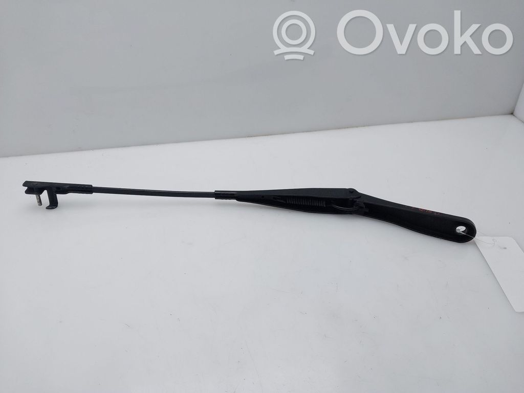 Opel Astra H Braccio della spazzola tergicristallo anteriore 