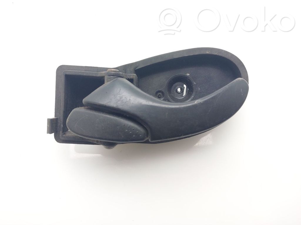 Manecilla interna puerta delantera   4077922