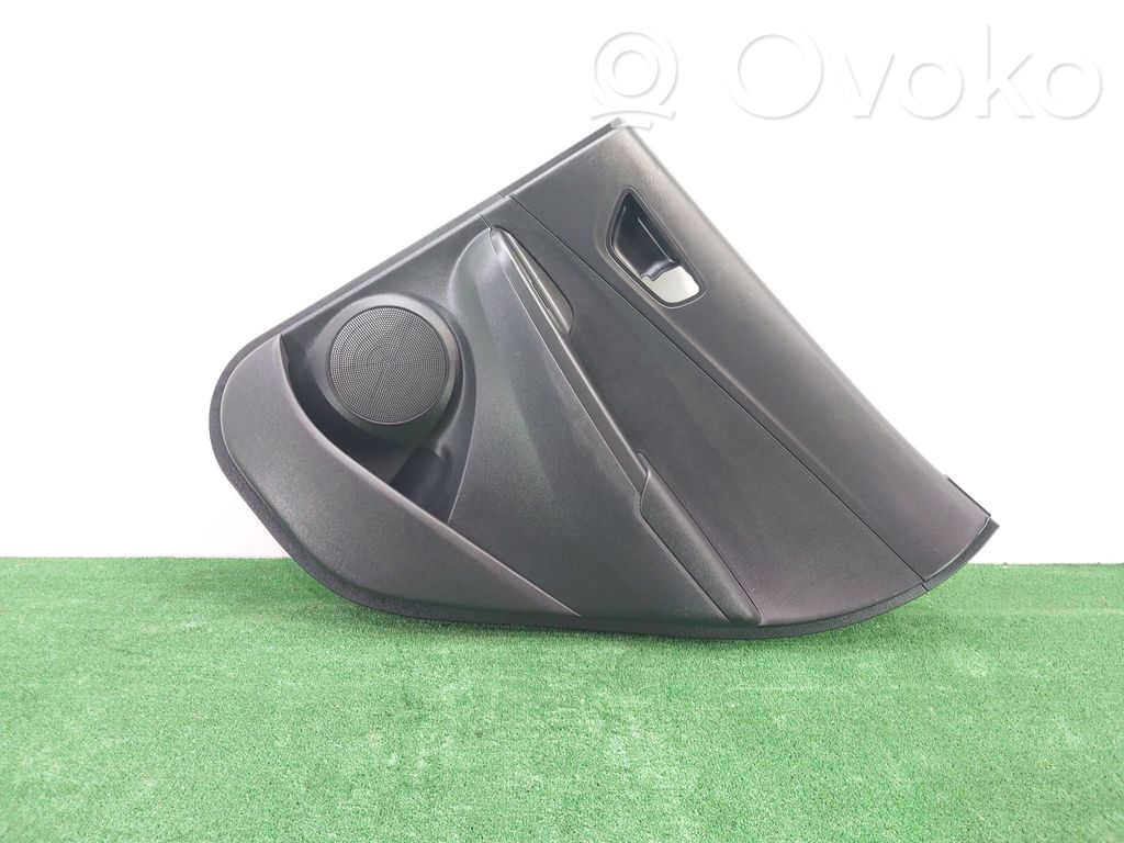 Hyundai Kona I Rivestimento del pannello della portiera posteriore 