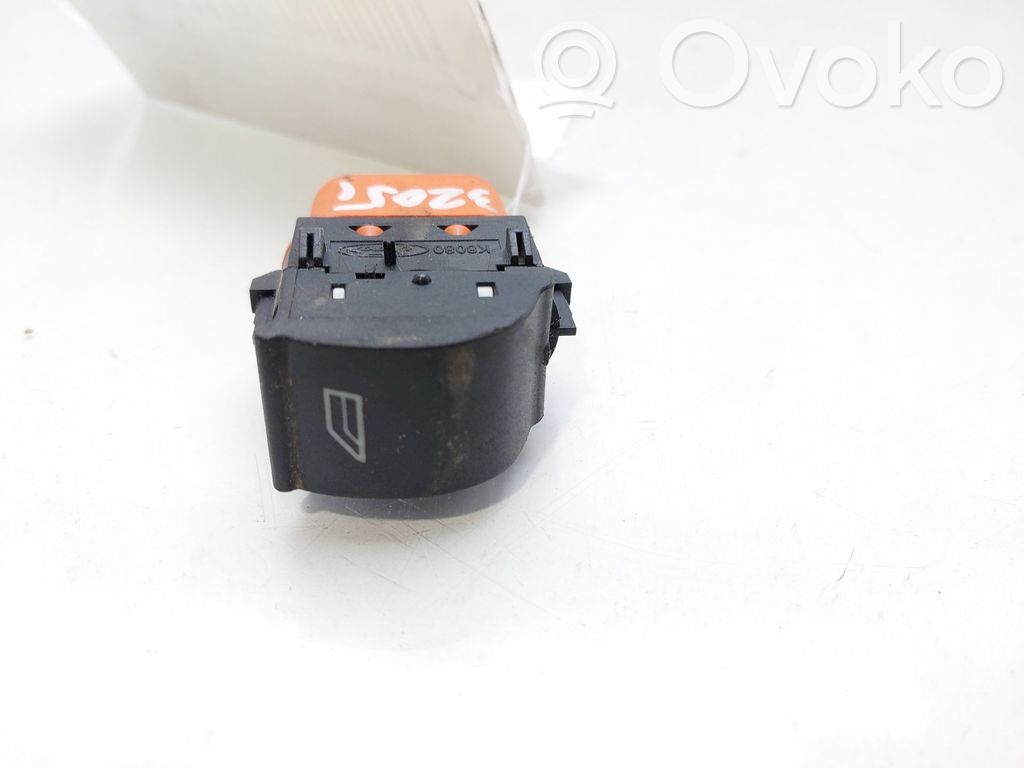 Ford Focus Interruptor del elevalunas eléctrico 