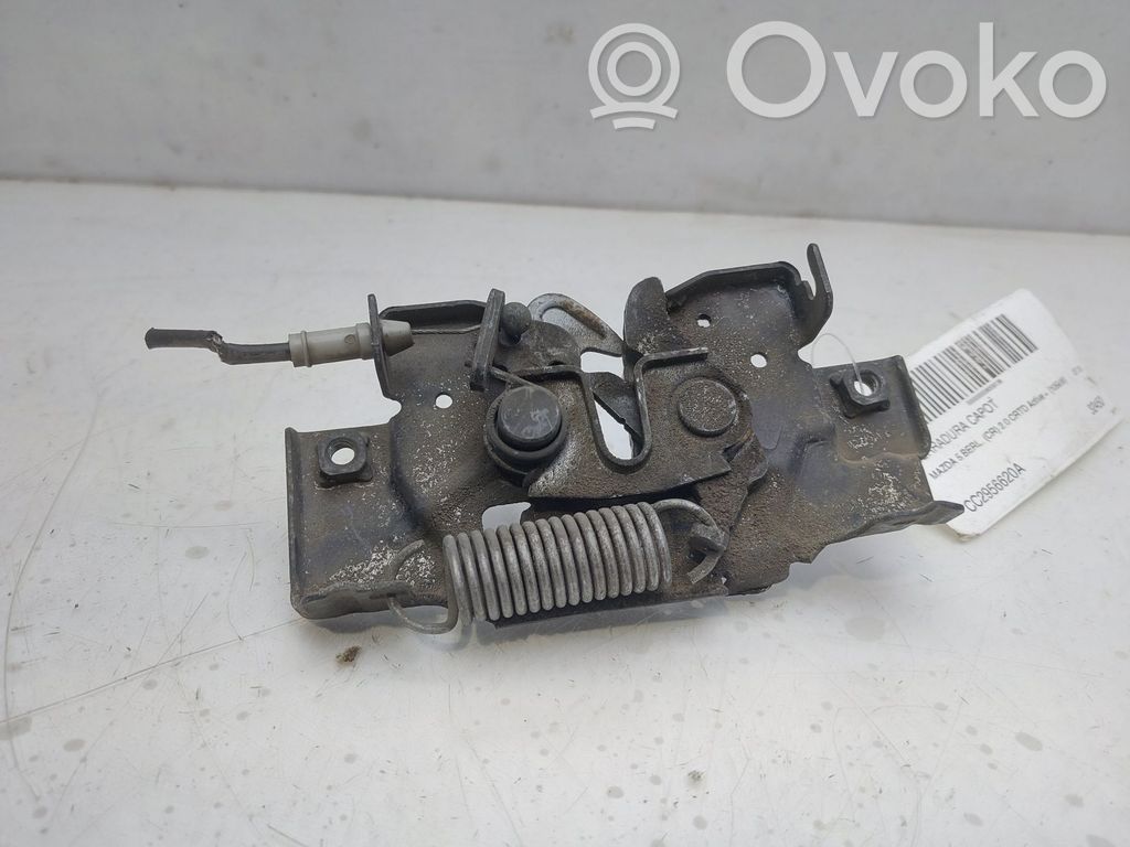 Mazda 5 Tie down hook / loop 