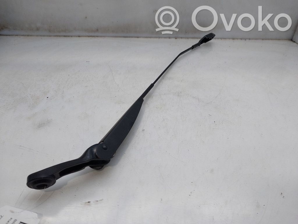 Fiat 500 Braccio della spazzola tergicristallo anteriore 