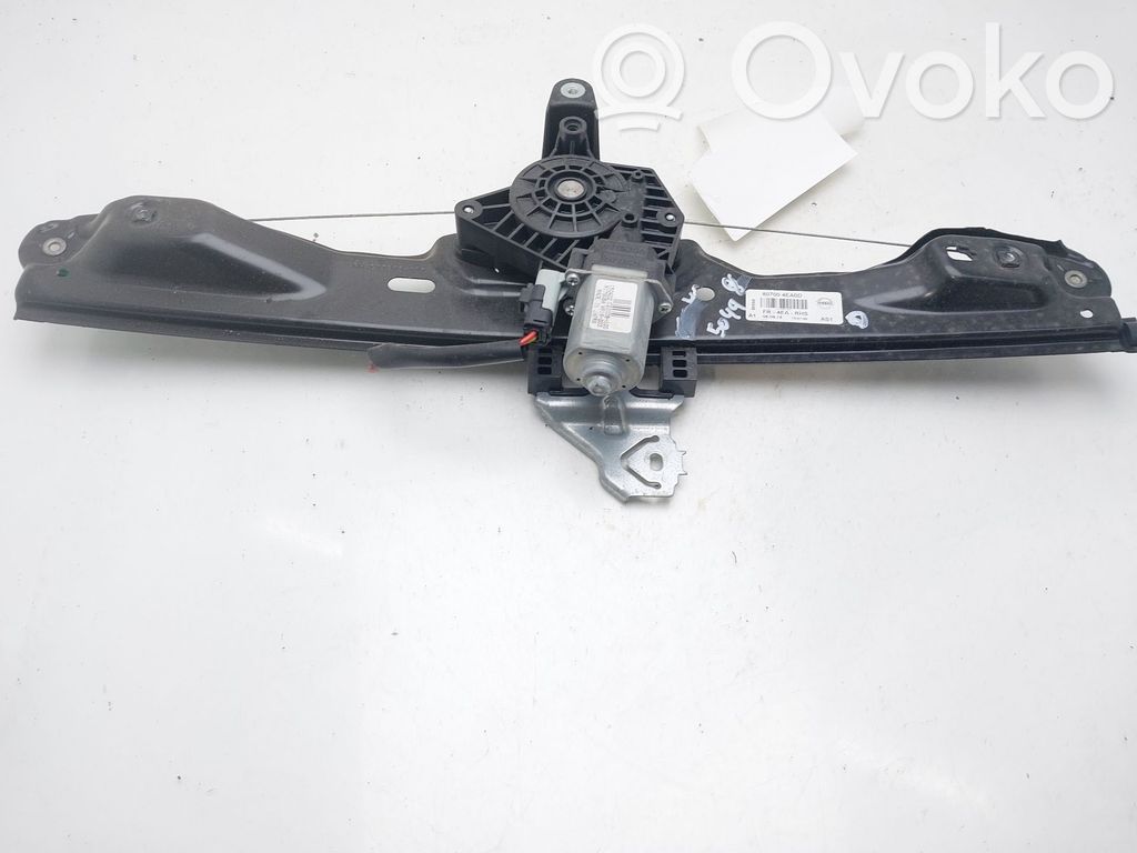Nissan Qashqai Macara ușă față cu motor 