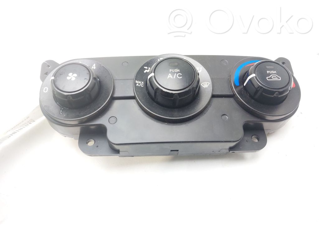 KIA Cerato Unitate control climatizare 