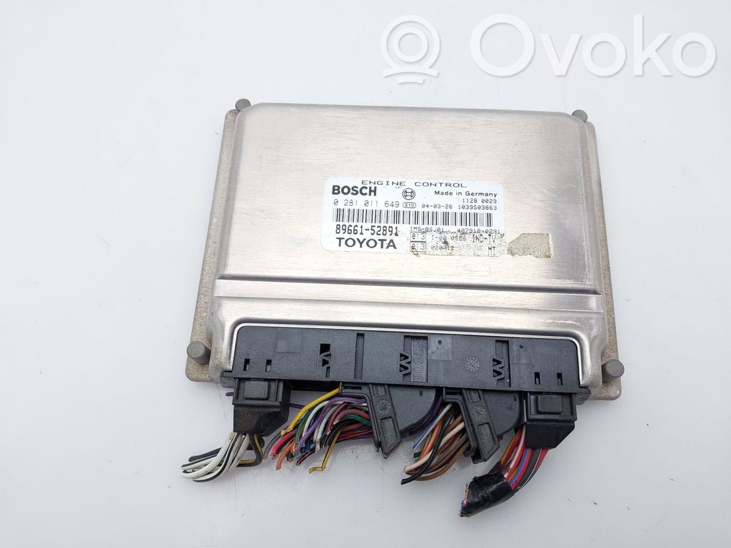 Toyota Yaris Unidad de control/módulo del motor