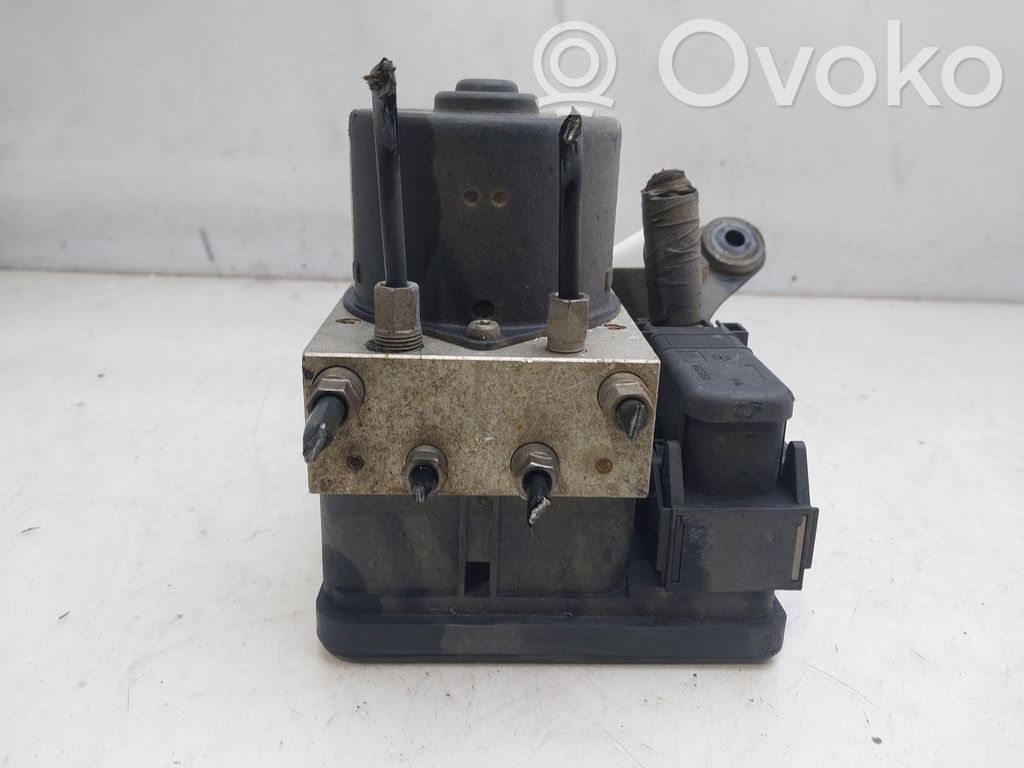 ABS-pumppu   5N612C405CC