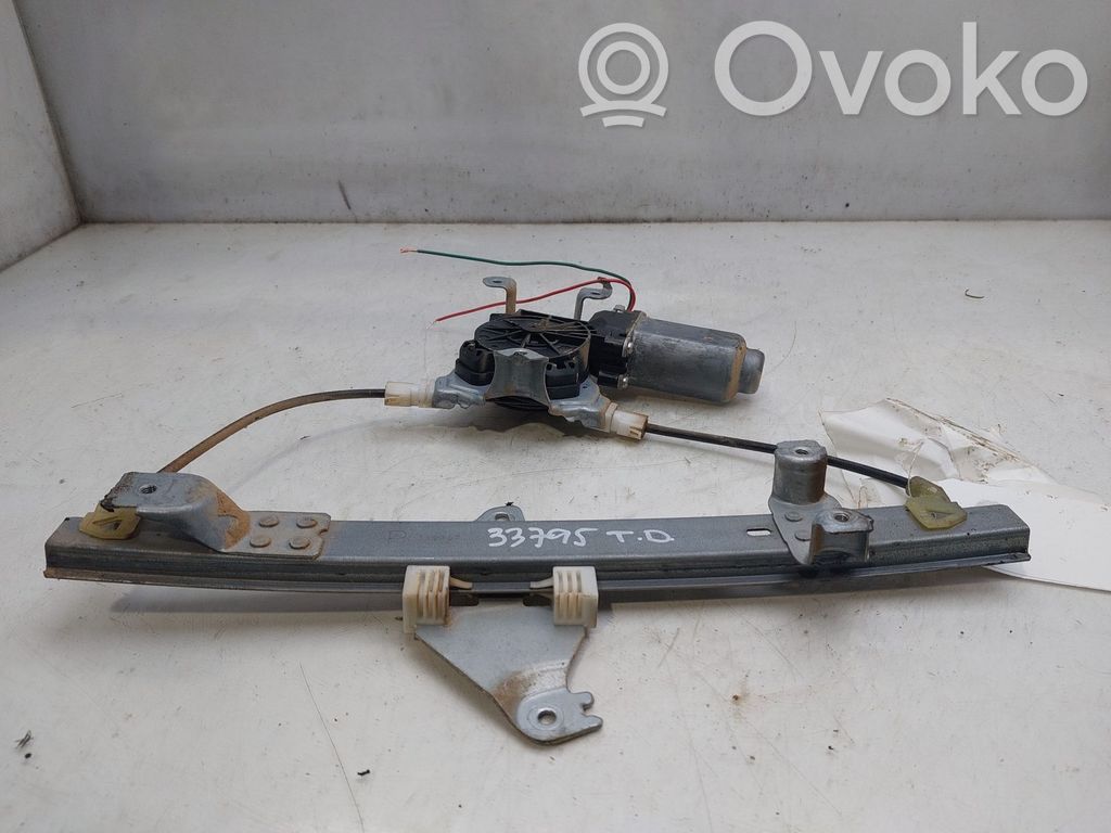 Regulador manual de la ventanilla trasera   82700JD40A