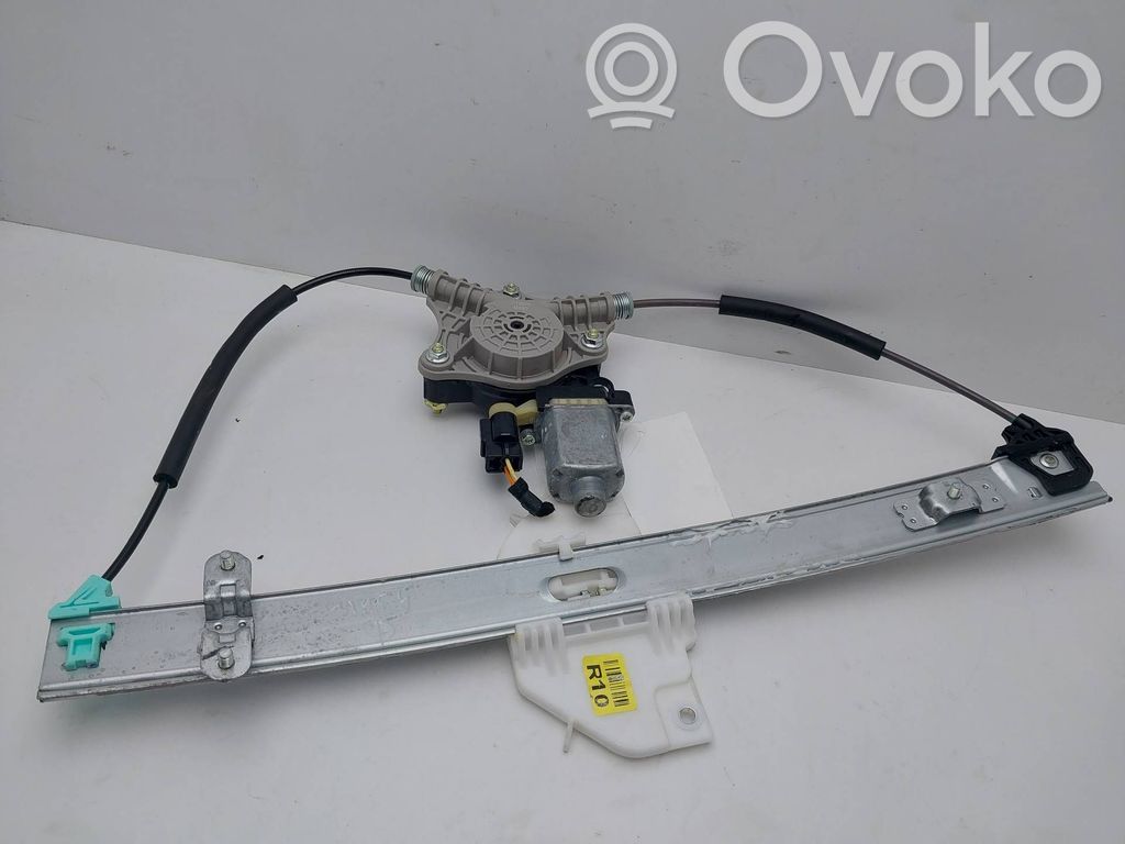 KIA Stonic Elektryczny podnośnik szyby drzwi przednich 