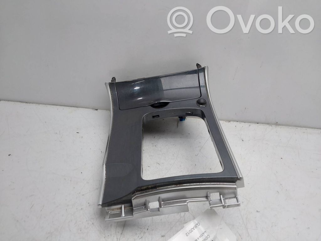 Cendrier   GJ6A2012