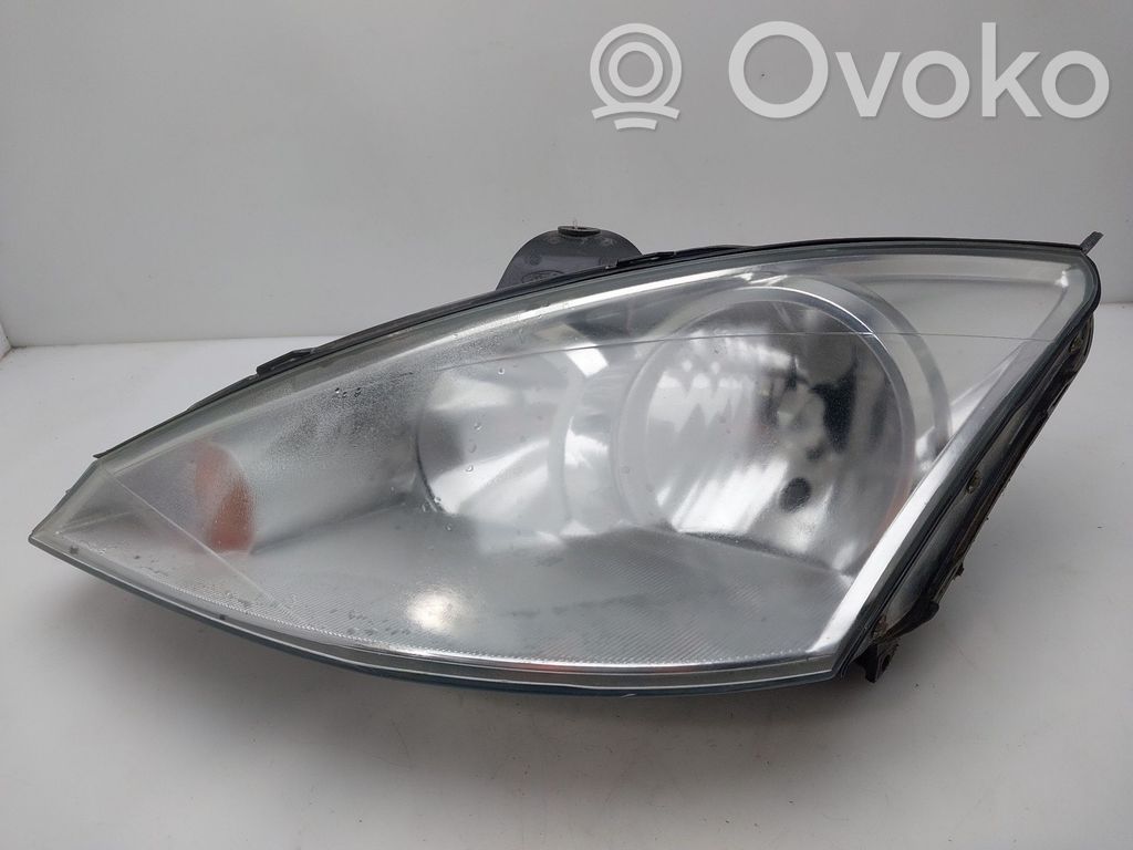 Ford Focus Phare frontale 