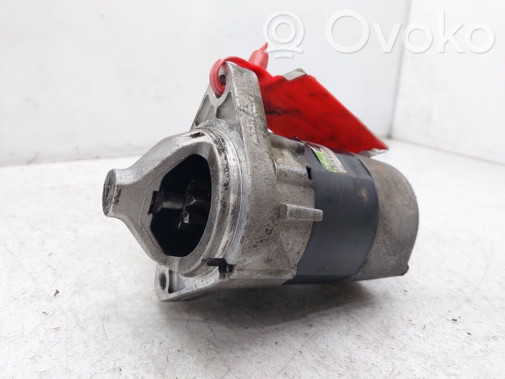 Nissan Almera N16 Electromotor 