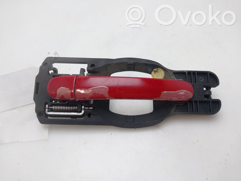 Manecilla externa puerta trasera   8Z0837885A
