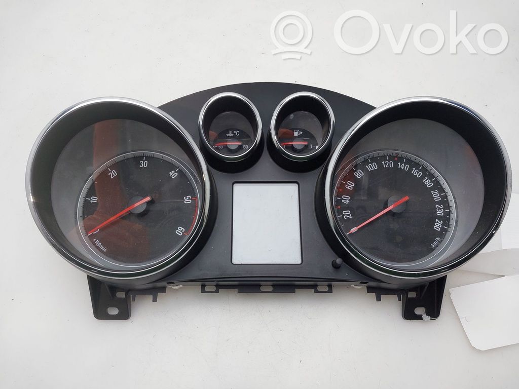 Opel Astra J Tachimetro (quadro strumenti)