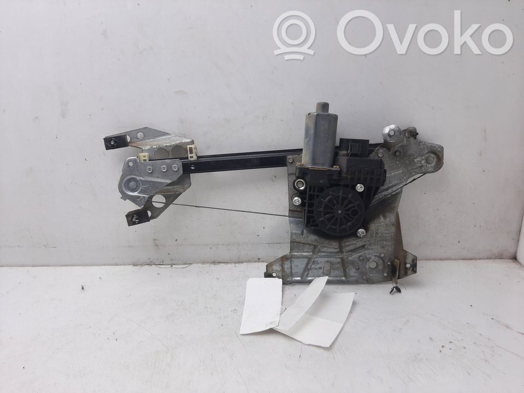 Regulador manual de la ventanilla trasera   8D0839400A