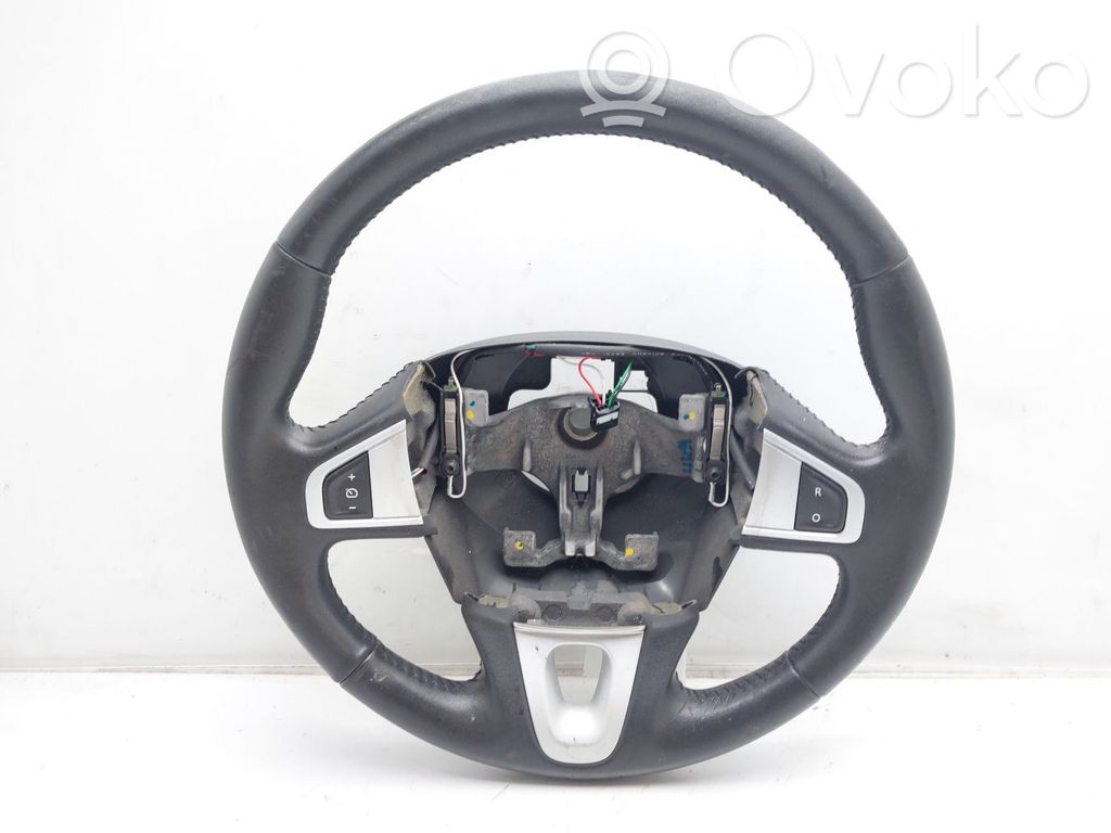 Renault Megane III Ohjauspyörä 