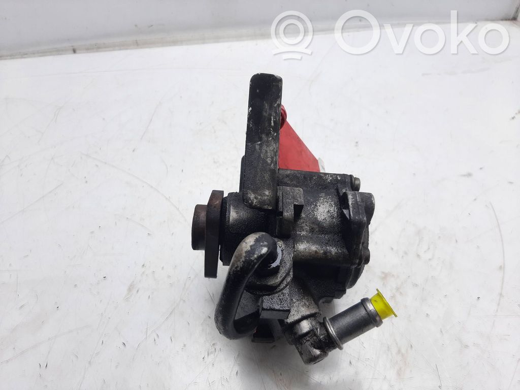 BMW 5 E39 Power steering pump 