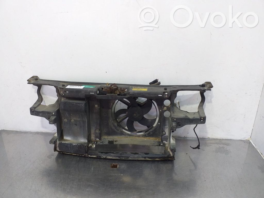 Volkswagen Vento Panou suport radiator 