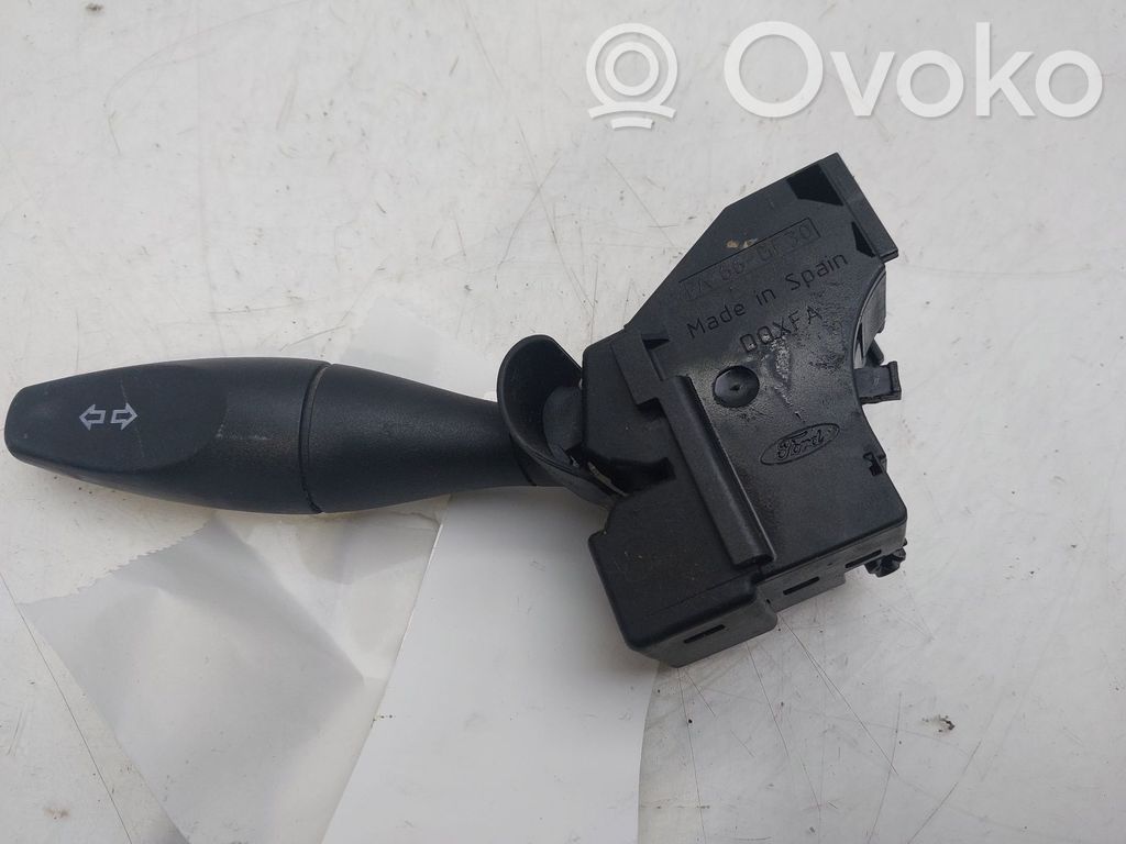Suuntavilkun vipu   98AG13335AG
