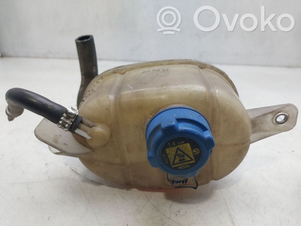 Citroen Nemo Jäähdytysnesteen paisuntasäiliö 