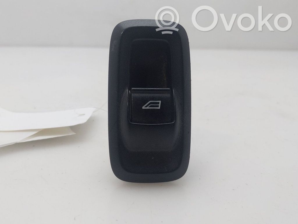Ford Fiesta Interruptor del elevalunas eléctrico 