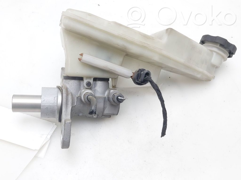 Opel Astra K Pääjarrusylinteri 