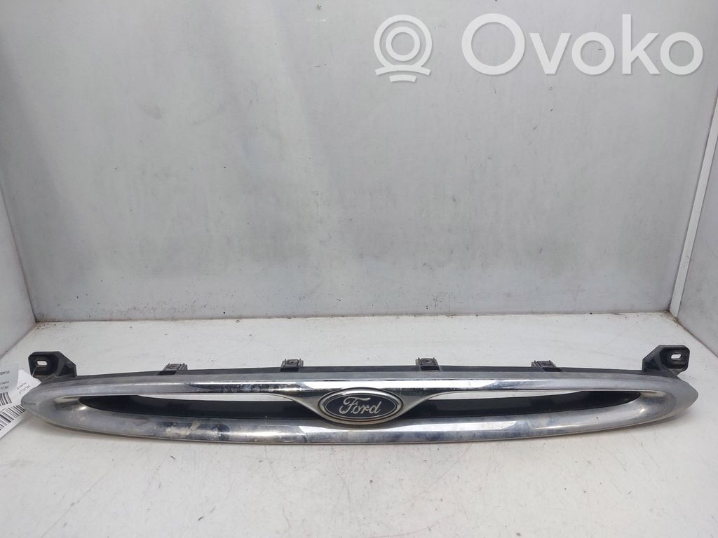 Ford Escort Front grill 
