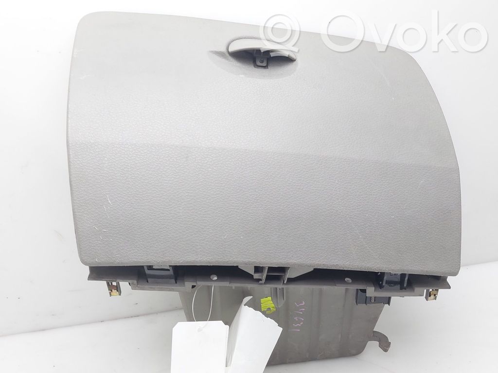Renault Modus Glove box 