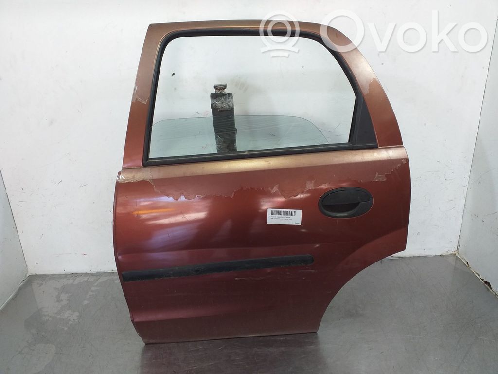 Opel Corsa C Puerta trasera 
